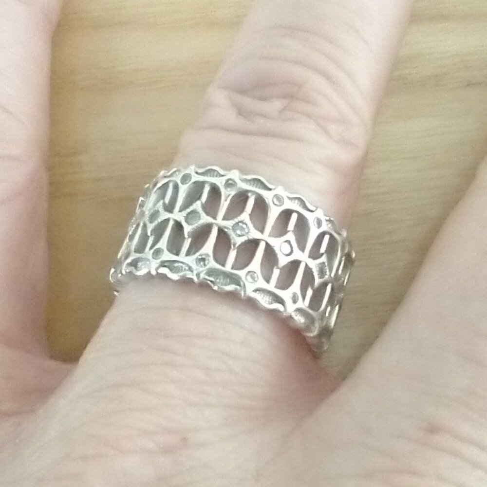 Francine Ring
